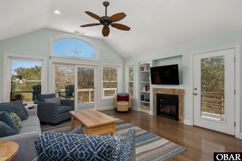 Image 4 of property listing at 209 Sea Oats Lane Lot 2, Southern Shores, NC 27949