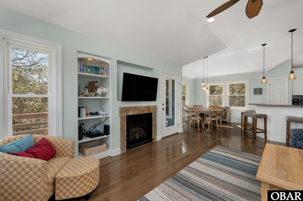 Image 5 of property listing at 209 Sea Oats Lane Lot 2, Southern Shores, NC 27949