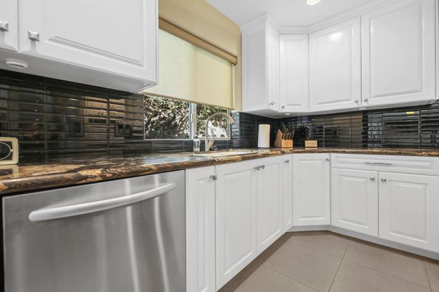38661 Desert Mirage Drive, Palm Desert, CA 92260