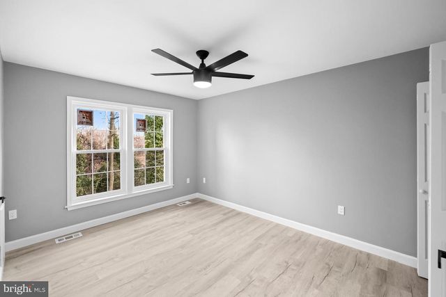 6915 ADEL ST, Capitol Heights, MD 20743