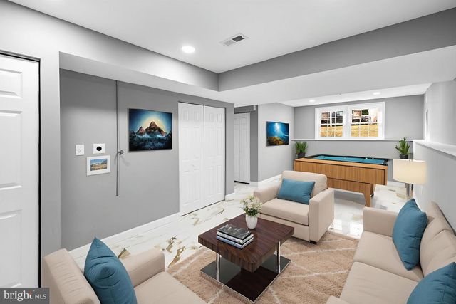 6915 ADEL ST, Capitol Heights, MD 20743