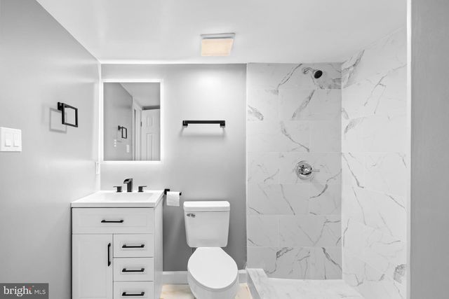 6915 ADEL ST, Capitol Heights, MD 20743