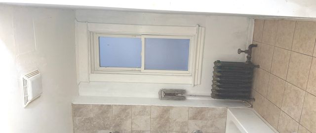 8256 S South Shore Drive, Chicago, IL 60617