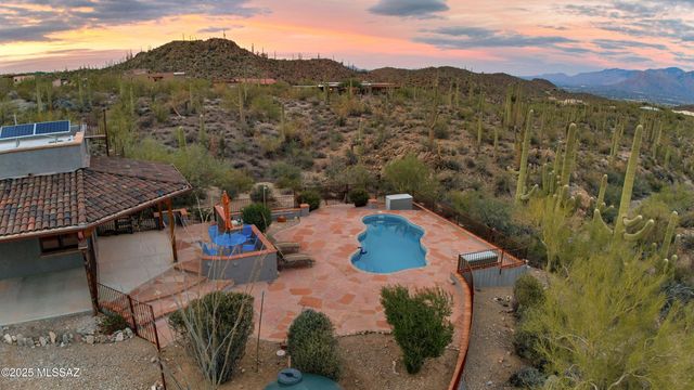 6615 W Sweetwater Drive, Tucson, AZ 85745