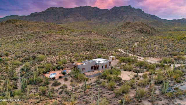 6615 W Sweetwater Drive, Tucson, AZ 85745