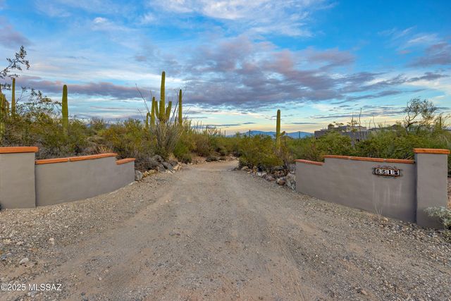 6615 W Sweetwater Drive, Tucson, AZ 85745