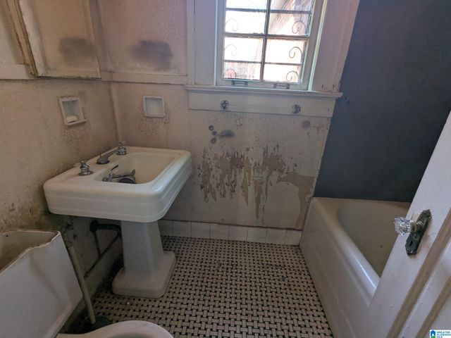 705 MAPLE DRIVE, Talladega, AL 35160