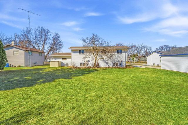 760 MC ARTHUR STREET, Fond Du Lac, WI 54935