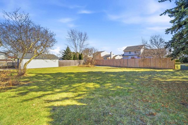 760 MC ARTHUR STREET, Fond Du Lac, WI 54935