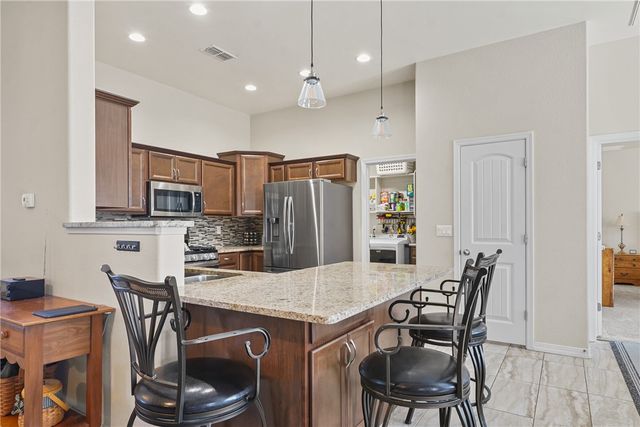 3470 Amanda Avenue, Kingman, AZ 86401