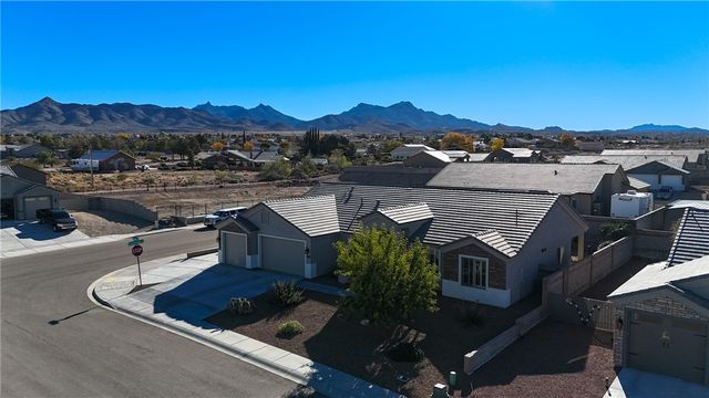 3470 Amanda Avenue, Kingman, AZ 86401
