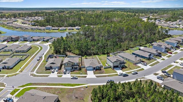 65394 RIVER GLEN Parkway, Yulee, FL 32097