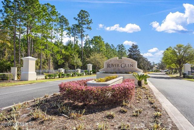65394 RIVER GLEN Parkway, Yulee, FL 32097