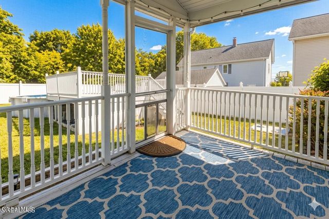 300 S Perry Street, Johnstown, NY 12095