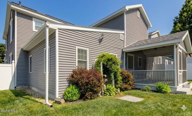 300 S Perry Street, Johnstown, NY 12095