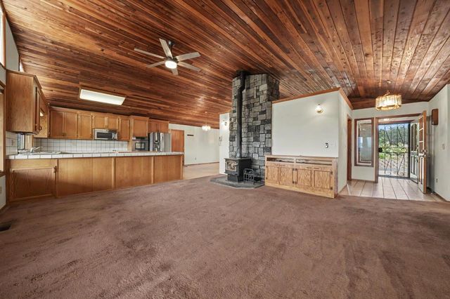 6731 McCauley Rd, Valley Springs, CA 95252