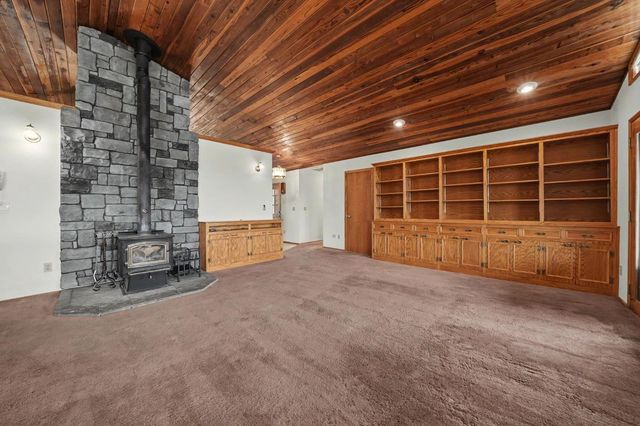 6731 McCauley Rd, Valley Springs, CA 95252
