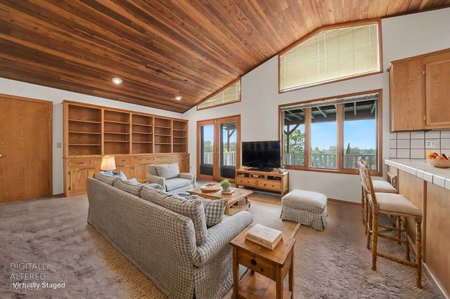 6731 McCauley Rd, Valley Springs, CA 95252