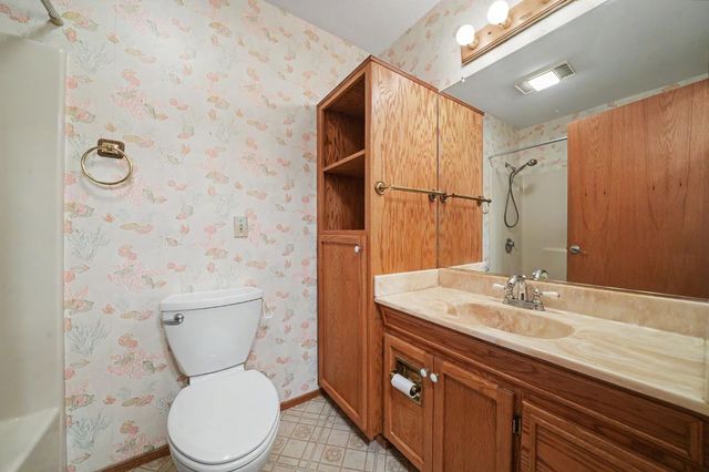 6731 McCauley Rd, Valley Springs, CA 95252