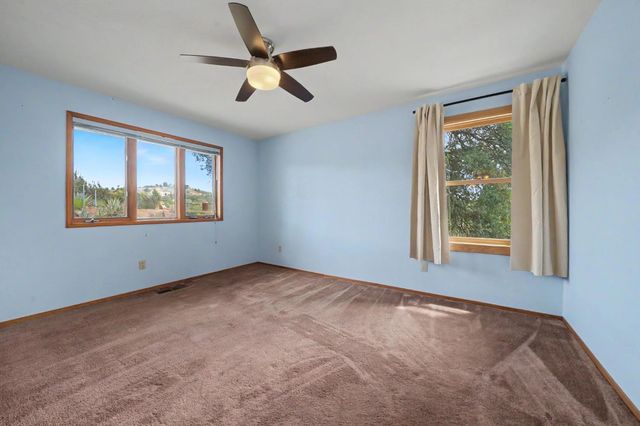 6731 McCauley Rd, Valley Springs, CA 95252