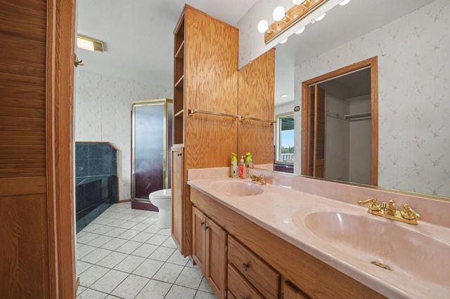 6731 McCauley Rd, Valley Springs, CA 95252