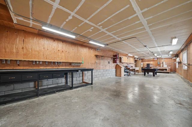 6731 McCauley Rd, Valley Springs, CA 95252