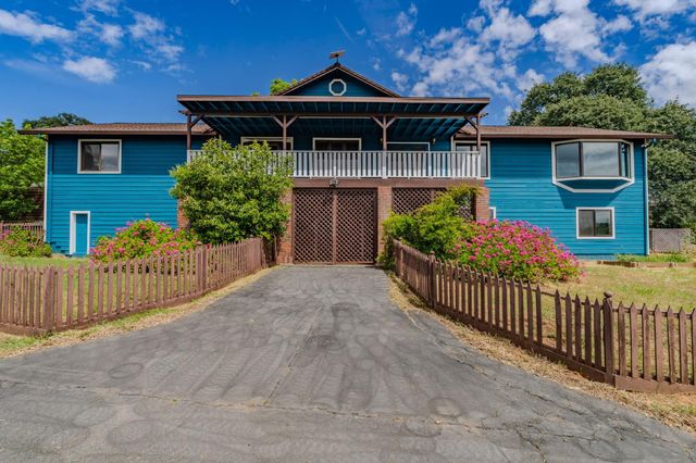 6731 McCauley Rd, Valley Springs, CA 95252