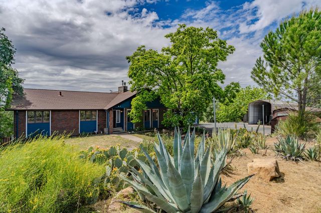 6731 McCauley Rd, Valley Springs, CA 95252