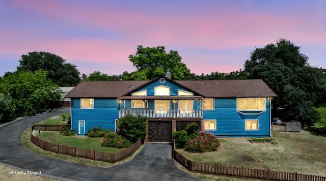 6731 McCauley Rd, Valley Springs, CA 95252