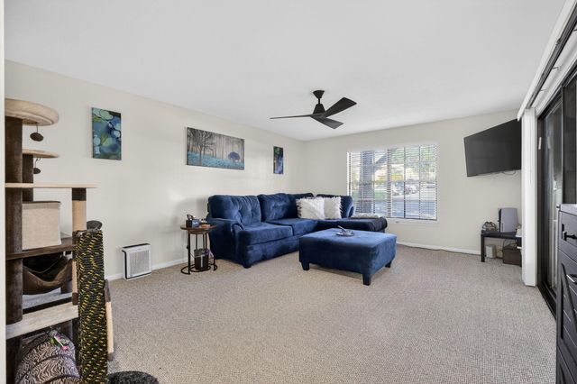 7382 SE Jamestown Terrace, Hobe Sound, FL 33455