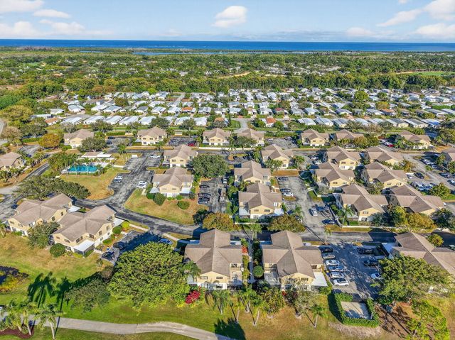 7382 SE Jamestown Terrace, Hobe Sound, FL 33455