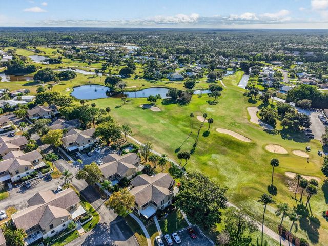 7382 SE Jamestown Terrace, Hobe Sound, FL 33455