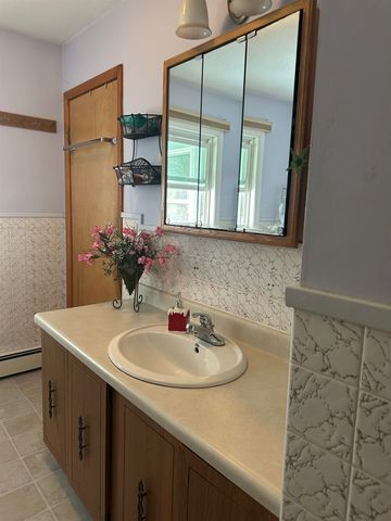 35 Ossie Road, Middlebury, VT 05753