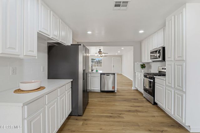 10812 AQUAMARINE Street, El Paso, TX 79924