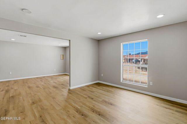 10812 AQUAMARINE Street, El Paso, TX 79924
