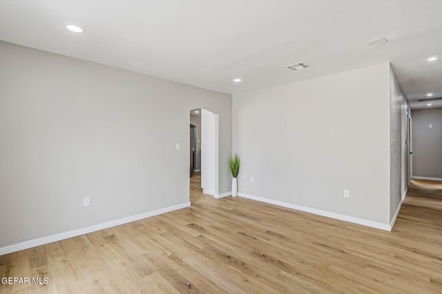 10812 AQUAMARINE Street, El Paso, TX 79924