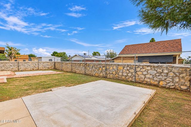 10812 AQUAMARINE Street, El Paso, TX 79924