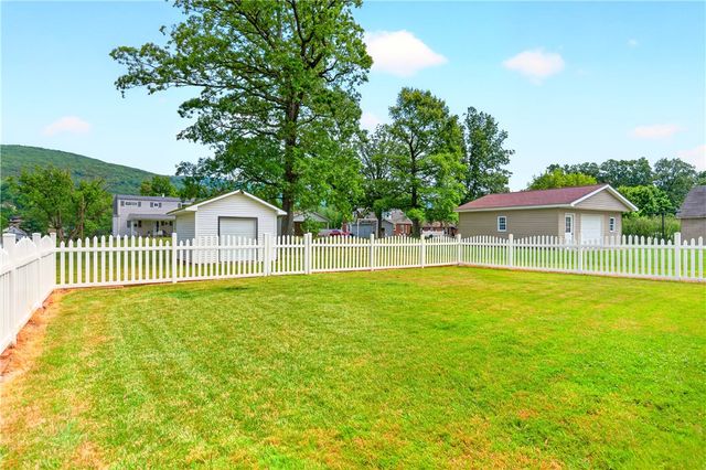 160 Elizabeth St, South Union Twp, PA 15445