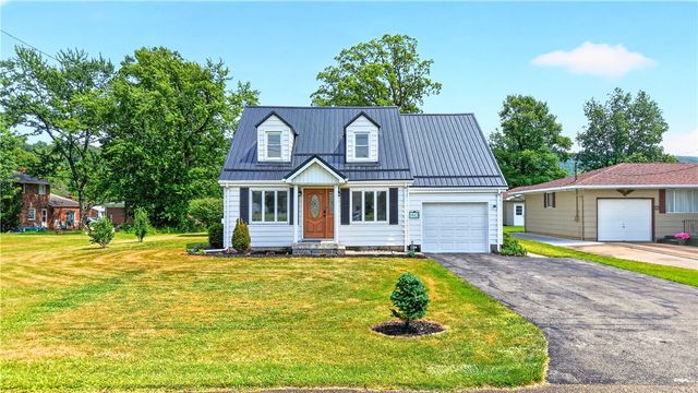 160 Elizabeth St, South Union Twp, PA 15445