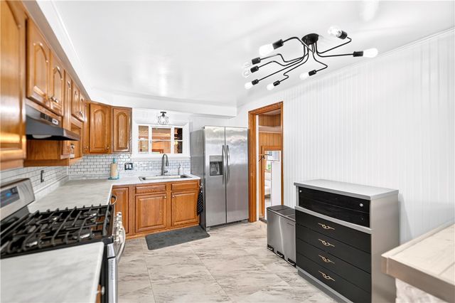 160 Elizabeth St, South Union Twp, PA 15445