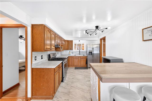 160 Elizabeth St, South Union Twp, PA 15445