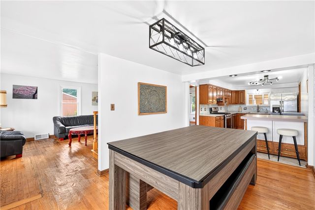 160 Elizabeth St, South Union Twp, PA 15445