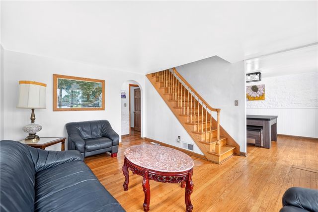 160 Elizabeth St, South Union Twp, PA 15445