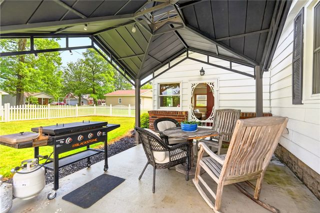 160 Elizabeth St, South Union Twp, PA 15445