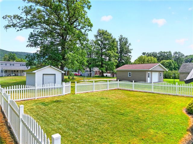 160 Elizabeth St, South Union Twp, PA 15445
