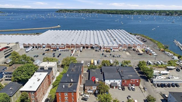 55 Perkins St, Salem, MA 01970
