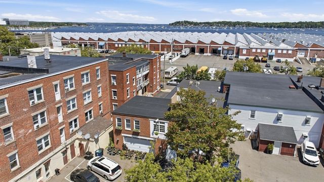 55 Perkins St, Salem, MA 01970