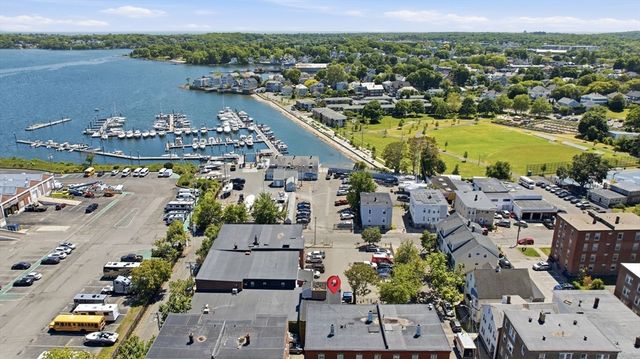 55 Perkins St, Salem, MA 01970