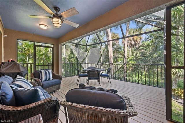 17611 Marco Island LN, Fort Myers, FL 33908