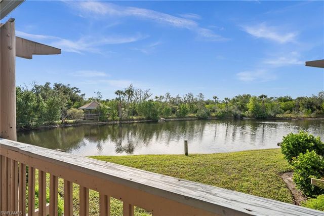 17611 Marco Island LN, Fort Myers, FL 33908